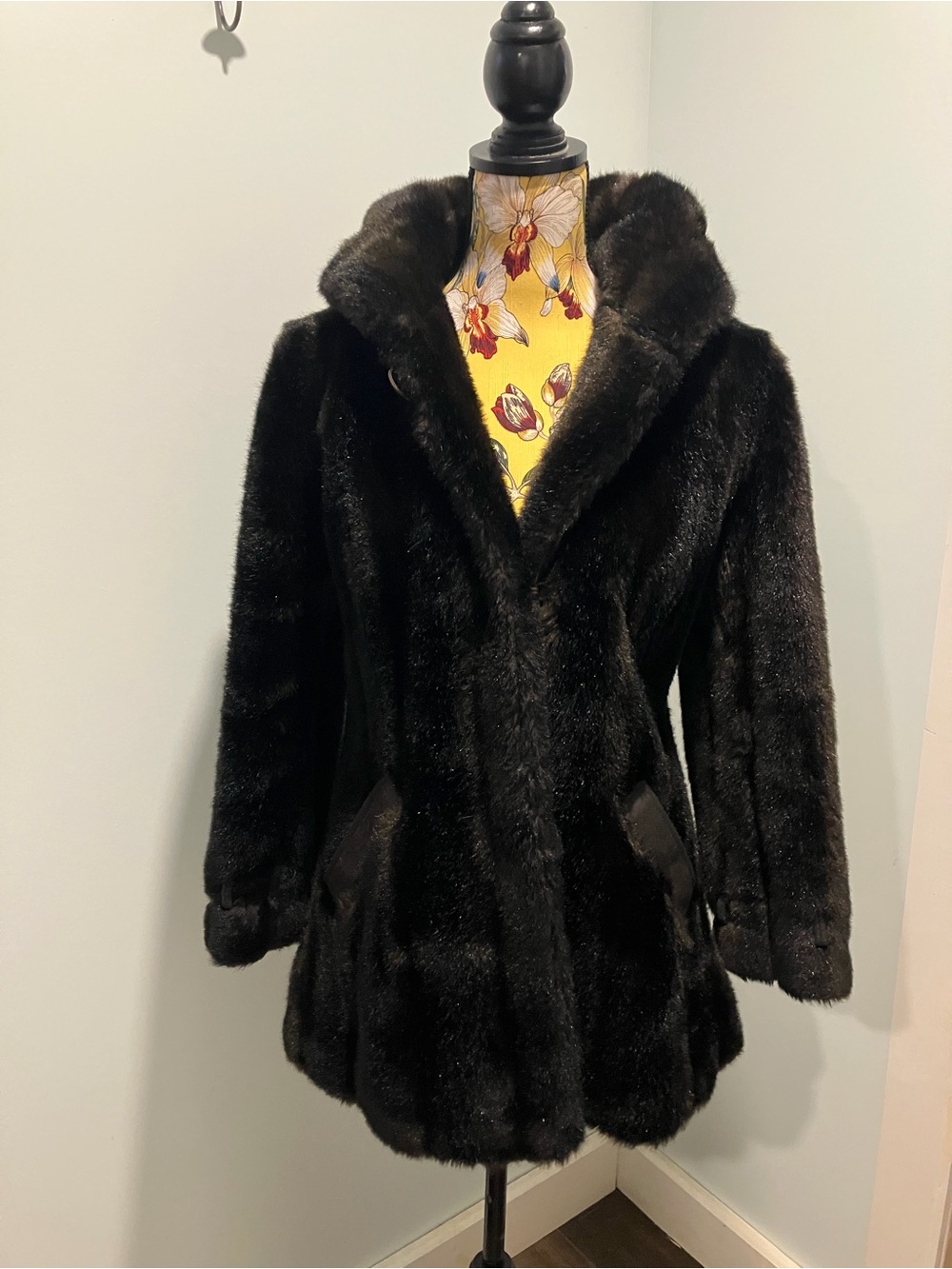 Vintage Faux Fur With Hood - Mid-Length - Black/Brown - Small - Picture 2 of 16